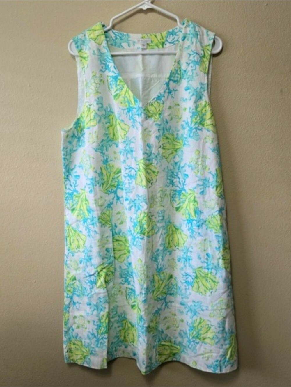 J. Jill Sleeveless V-Neck Shift Dress in Aqua, Lime & White Floral Print